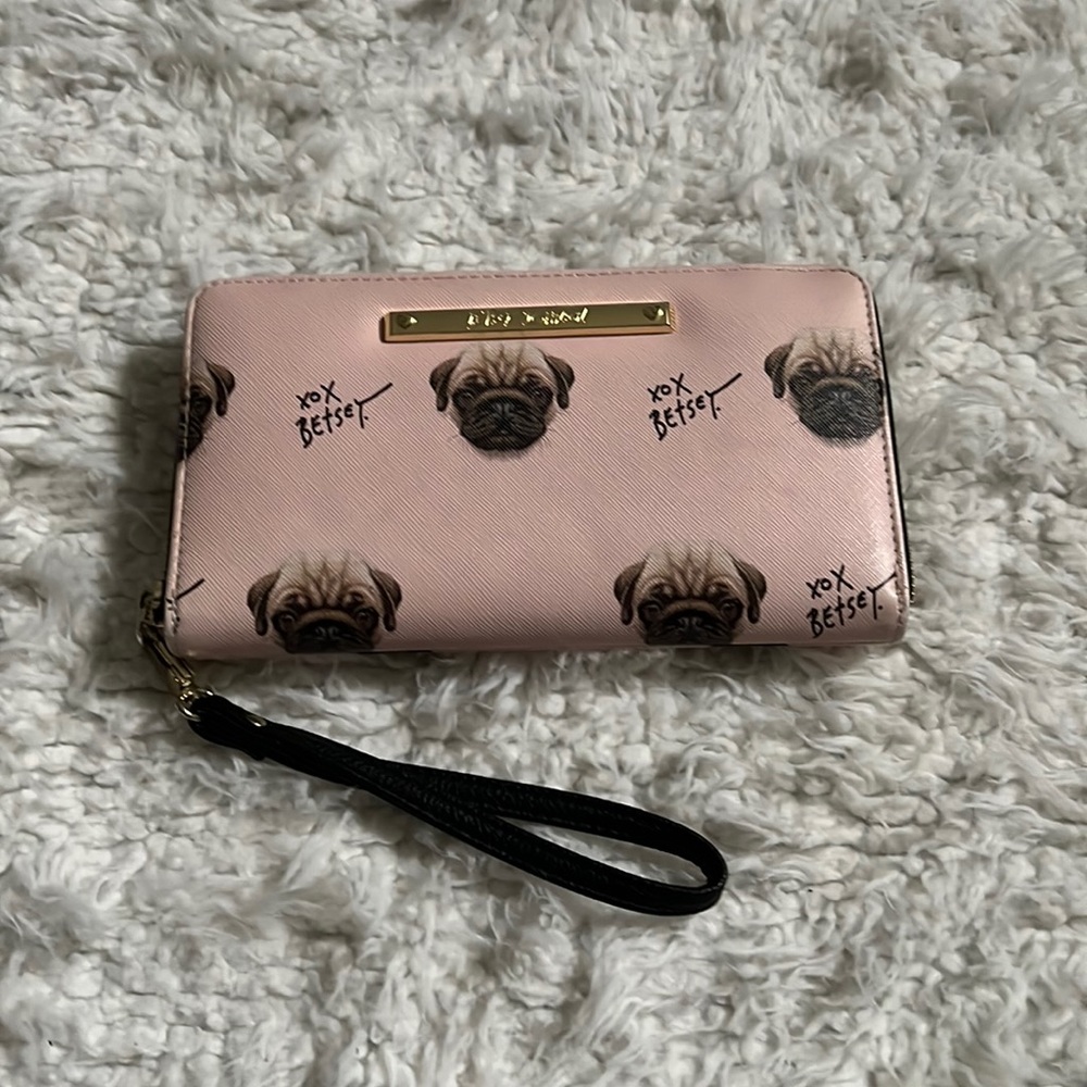 betsy’s johnson wallet